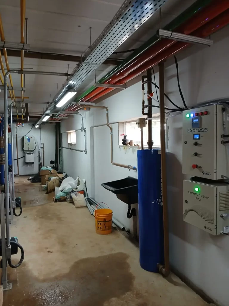 Casa de máquinas com equipamento Panozon Spider instalado